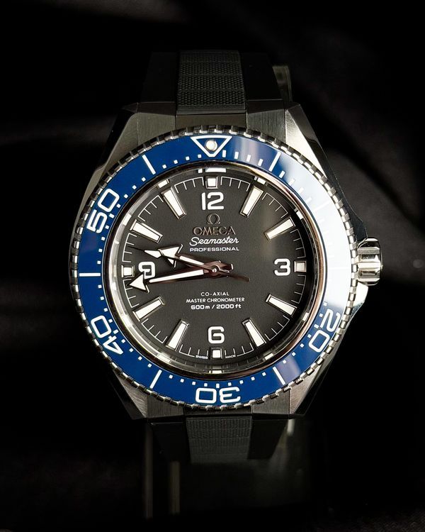 2025 Omega Seamaster Planet Ocean 600M 42MM Black Dial Rubber Strap (217.32.42.21.01.002)