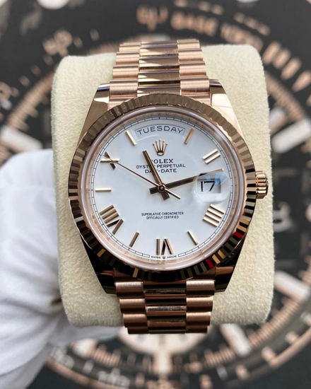 Rolex Day-Date 40MM White Dial Rose Gold President Bracelet (228235)