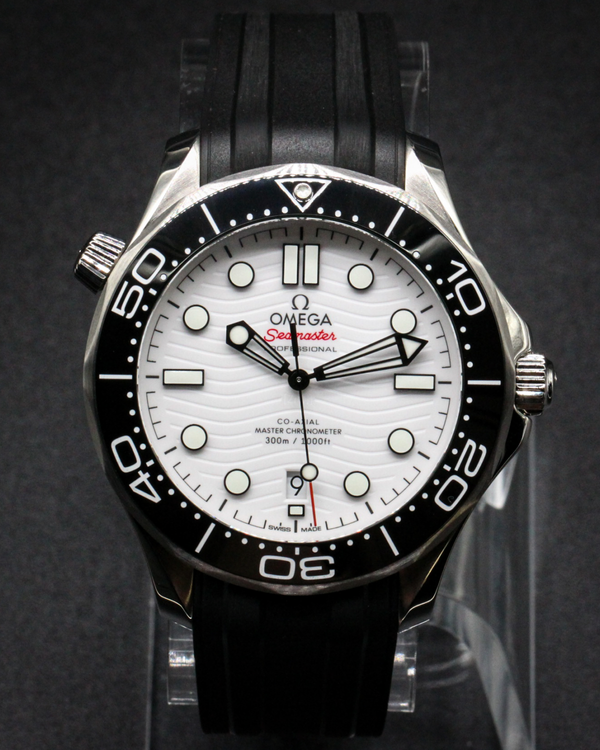 No Reserve - 2024 Omega Seamaster Diver 300M 42MM White Dial Rubber Strap (210.32.42.20.04.001)