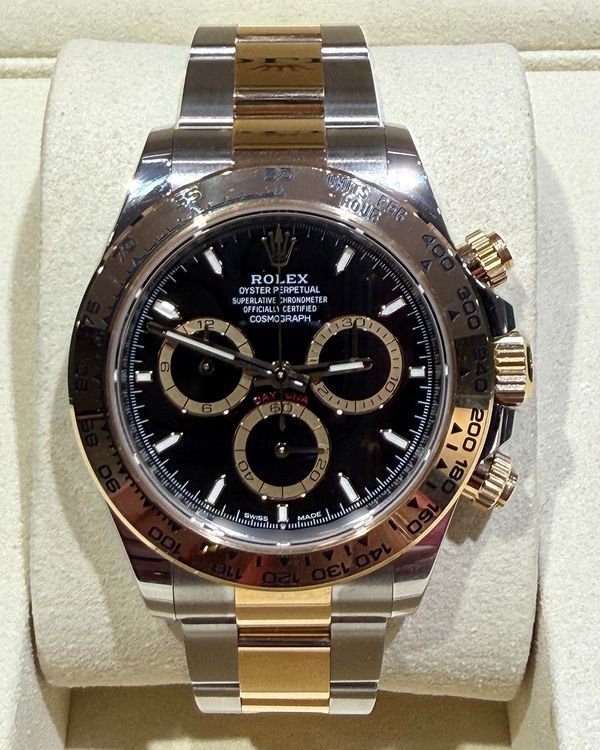 2026 Rolex Cosmograph Daytona 40MM Black Dial Two-Tone Oyster Bracelet (126503)
