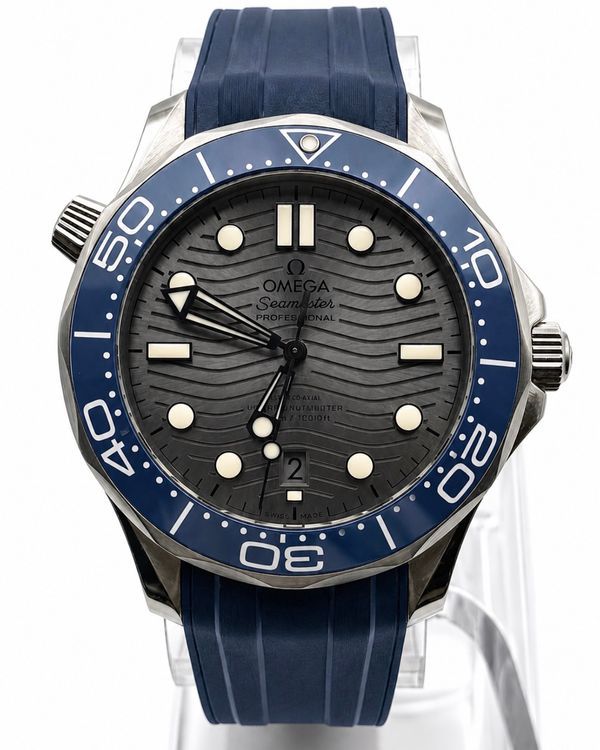 2024 Omega Seamaster Diver 300M 42MM Grey Dial Rubber Strap (210.32.42.20.06.001)