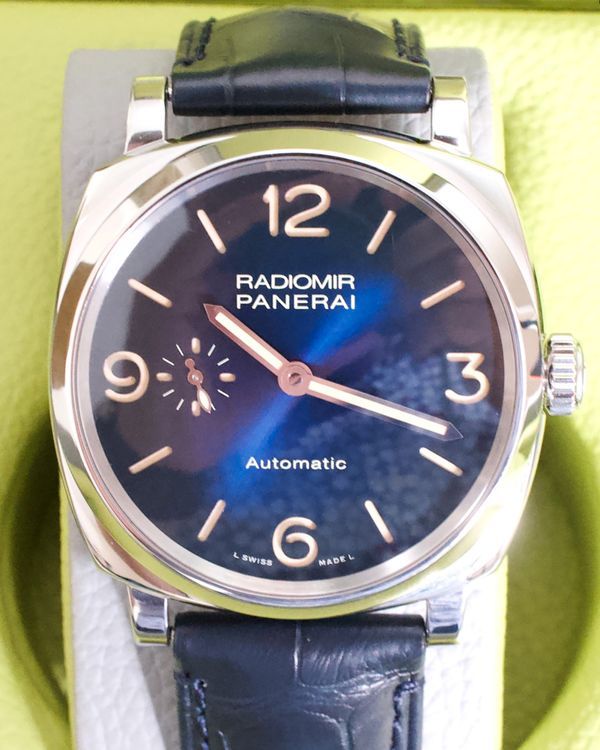 Panerai Radiomir (PAM00933)