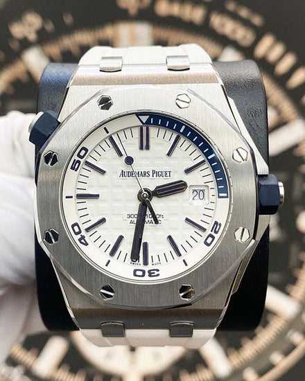 Audemars Piguet Royal Oak Offshore Diver "Admiral" 42MM White Dial Rubber Strap (15710ST.OO.A010CA.01)