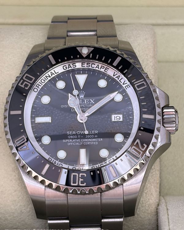 2016 Rolex Sea-Dweller Deepsea 44MM Black Dial Oyster Bracelet (116660)
