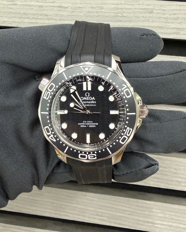 Omega Seamaster Diver 300M (210.32.42.20.01.003)
