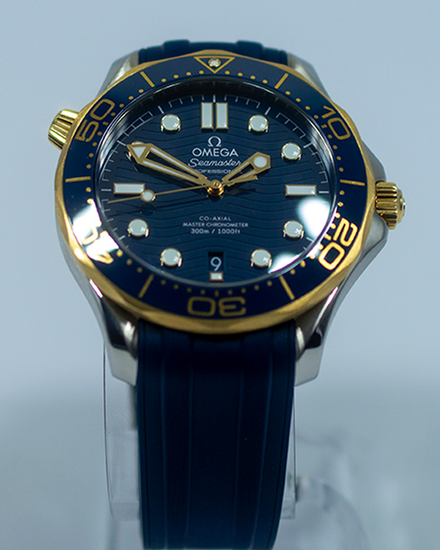 2024 Omega Seamaster Diver 300M 42MM Blue Dial Rubber Strap (210.22.42.20.03.001)