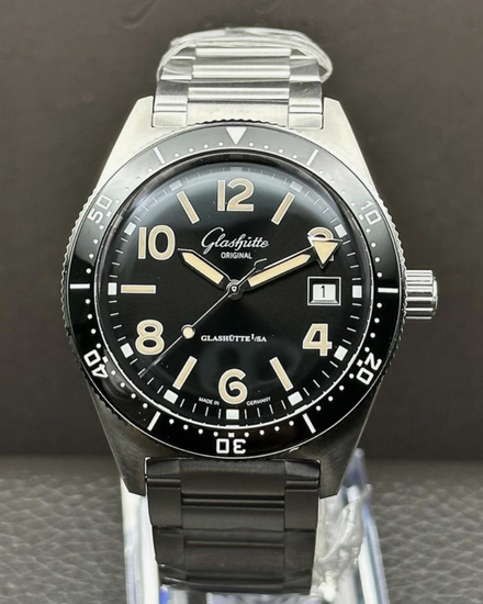 2026 Glashütte Original SeaQ 39.5MM Black Dial Steel Bracelet (1-39-11-06-60-70)