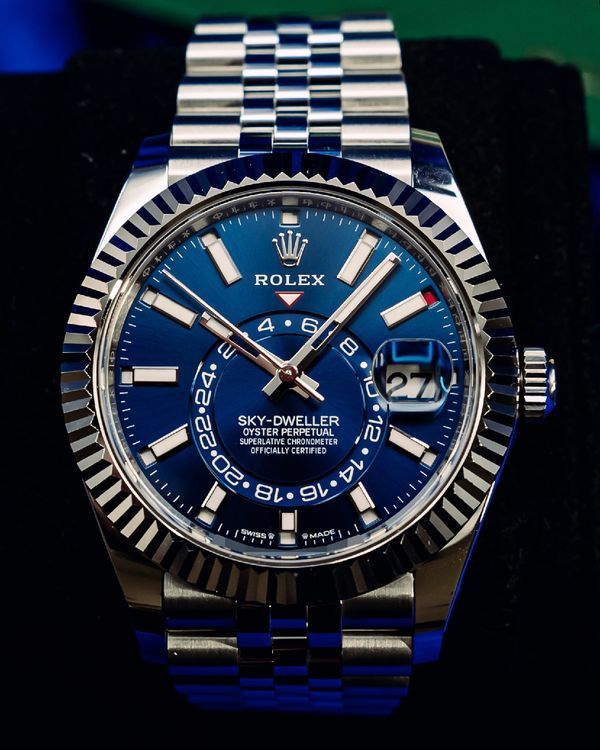 2025 Rolex Sky-Dweller 42MM Blue Dial Oyster Bracelet (336934)