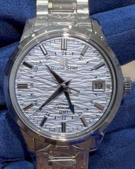 No Reserve - 2026 Grand Seiko Elegance "Shõsho" 39.5MM Blue Dial Steel Bracelet (SBGJ249G)