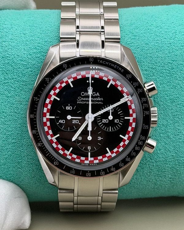 Omega Speedmaster Professional Moonwatch "Tintin" 42MM Black Dial Steel Bracelet (311.30.42.30.01.004)