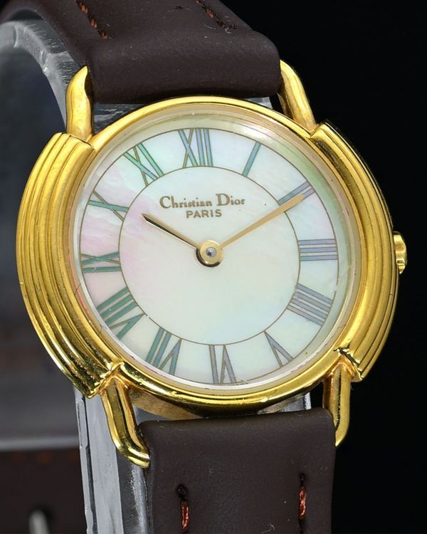 No Reserve - Dior Vintage Quartz 25MM Mother-Of-Pearl Dial Aftermarket Leather Strap (58.121.2)