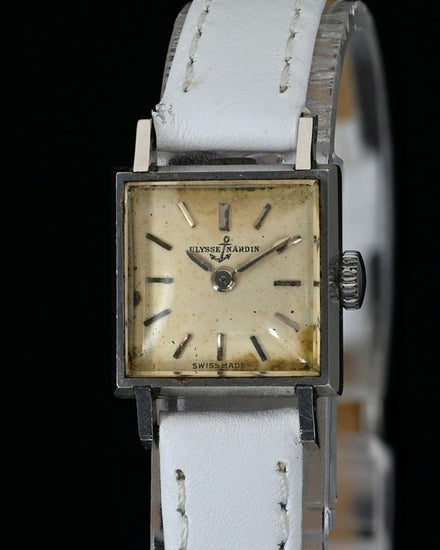 No Reserve - Ulysse Nardin Vintage 23MM Champágne Dial Leather Strap  (7209)