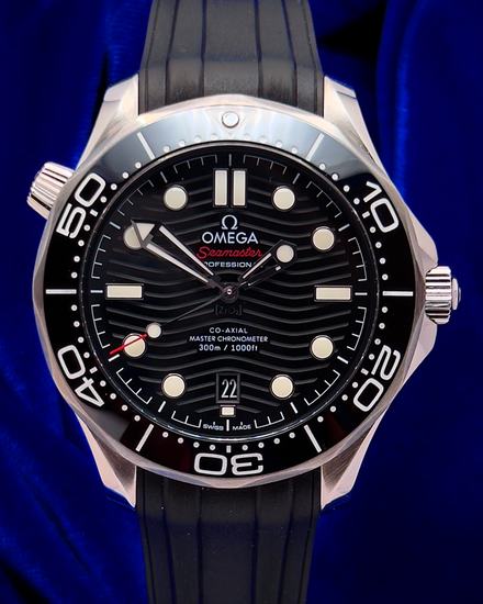 2024 Omega Seamaster Diver 300M 42MM Black Dial Rubber Strap (210.32.42.20.01.001)