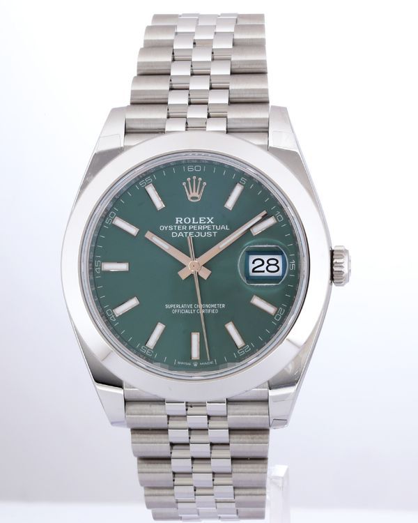 No Reserve - 2026 Rolex Datejust 41MM Green Dial Jubilee Bracelet (126300)