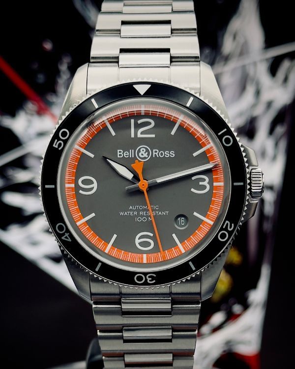 2022 Bell & Ross BR V2 41MM Grey Dial Steel Bracelet (BRV292-ORA-ST/SST)