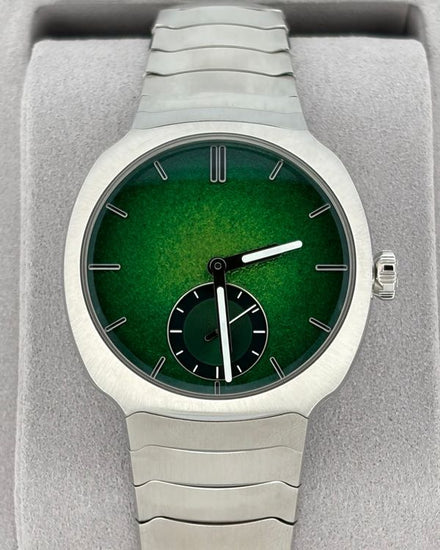 2026 H. Moser & Cie Streamliner Small Seconds 39MM Lime Green Dial Steel Bracelet (6500-1201)