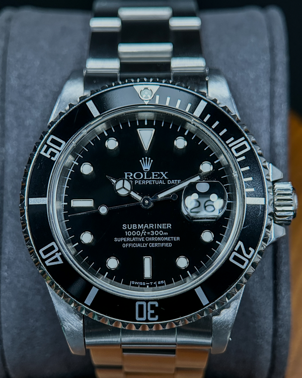 No Reserve - 1994 Rolex Submariner Date 40MM Black Dial Oyster Bracelet (16610)