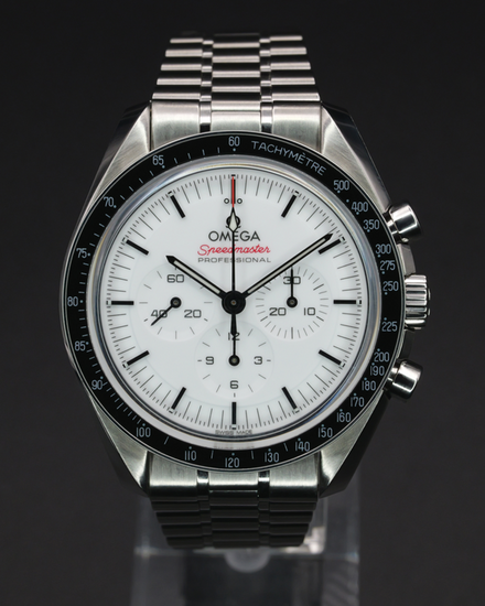 No Reserve - 2024 Omega Speedmaster Professional Moonwatch 42MM White Dial Steel Bracelet (310.30.42.50.04.001)