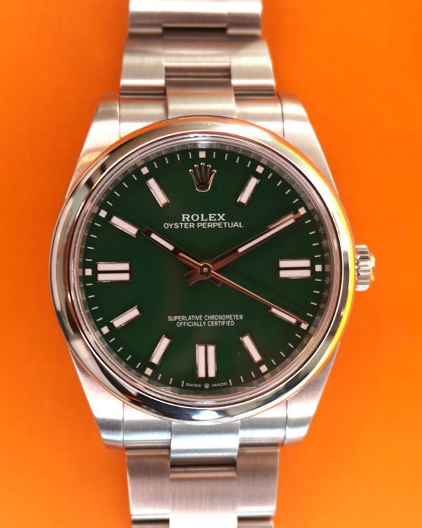 Rolex Oyster Perpetual (124300)