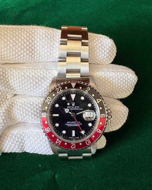 Rolex GMT-Master II "Coke" 40MM Black Dial Oyster Bracelet (16710)