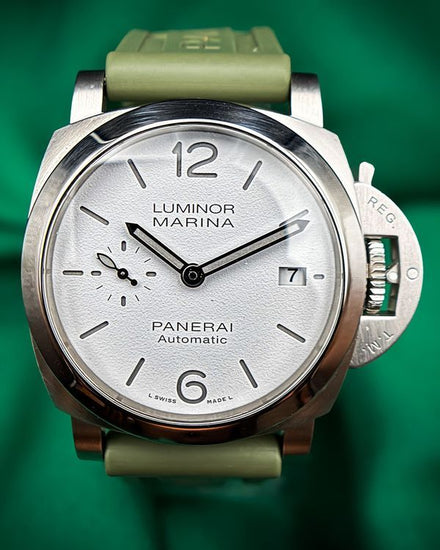 2024 Panerai Luminor Marina 40MM White Dial Rubber Strap (PAM01371)