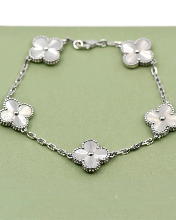 (Working) Van Cleef & Arpels Accessories
