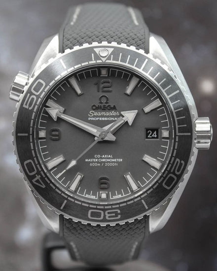 No Reserve - 2025 Omega Seamaster Planet Ocean 600M 43.5MM Grey Dial Rubber Strap (215.32.44.21.01.002)