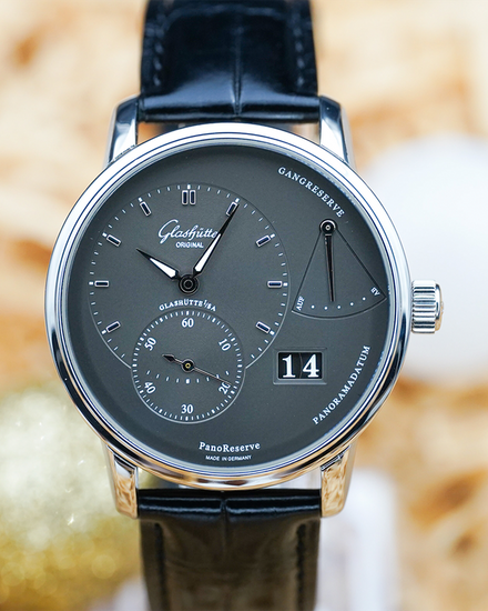 No Reserve - 2024 Glashütte Original PanoReserve 40MM Grey Dial Leather Strap (1-65-01-23-12-04)
