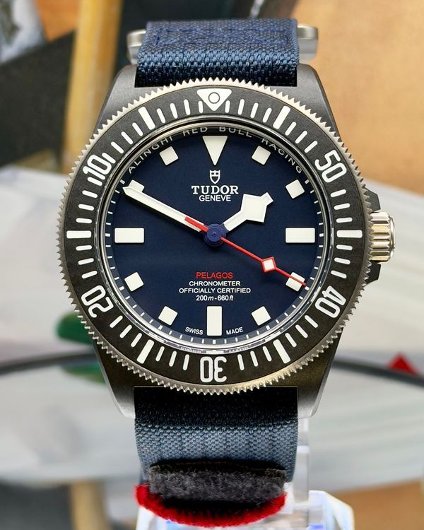 Tudor Pelagos (25707k)