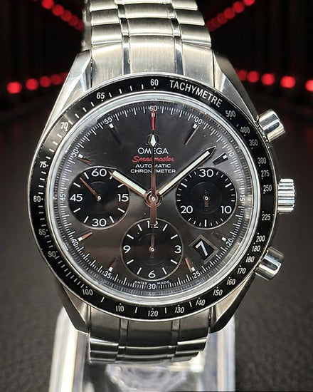 No Reserve - 2013 Omega Speedmaster Date 40MM Grey Dial Steel Bracelet (323.30.40.40.06.001)