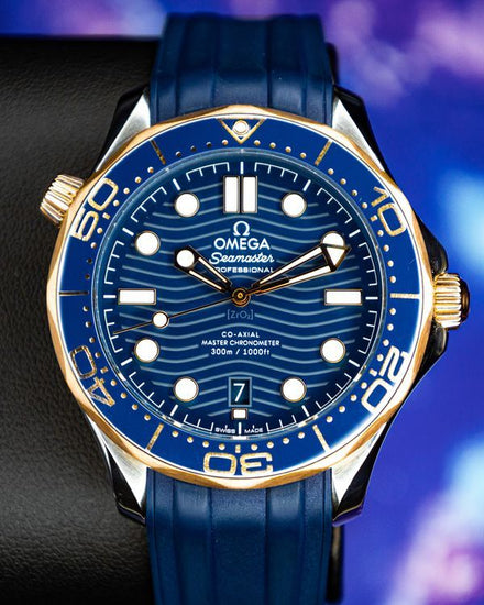 No Reserve - 2024 Omega Seamaster Diver 300M Sedna Gold 42MM Blue Dial Rubber Strap (210.22.42.20.03.002)