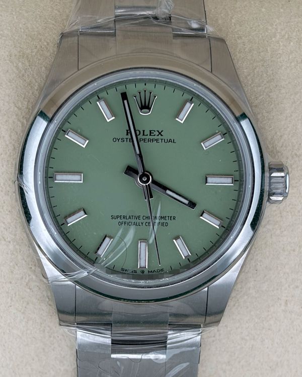 2026 Rolex Oyster Perpetual 31MM Pistachio Dial Oyster Bracelet (277200)