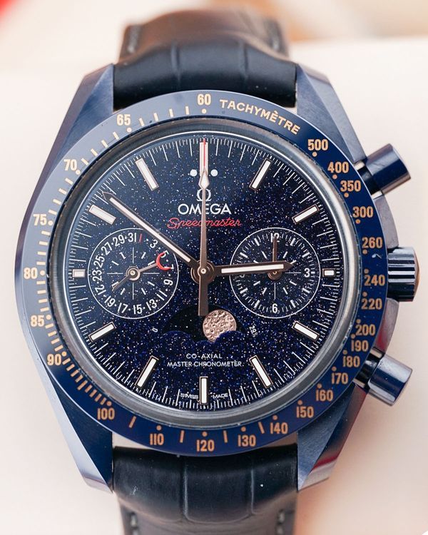 2024 Omega Speedmaster Moonphase "Blue Side of the Moon" 44.25MM Aventurine Dial Leather Strap (304.93.44.52.03.002)