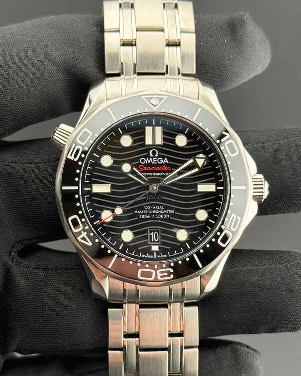 2024 Omega Seamaster Diver 300M 42MM Black Dial Steel Bracelet (210.30.42.20.01.001)