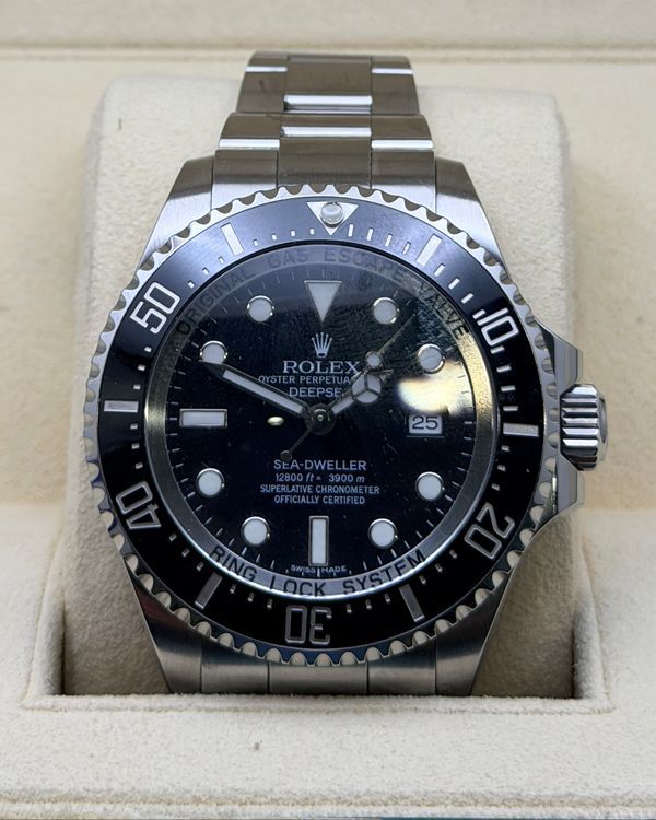 2016 Rolex Sea-Dweller Deepsea 44MM Black Dial Oyster Bracelet (116660)