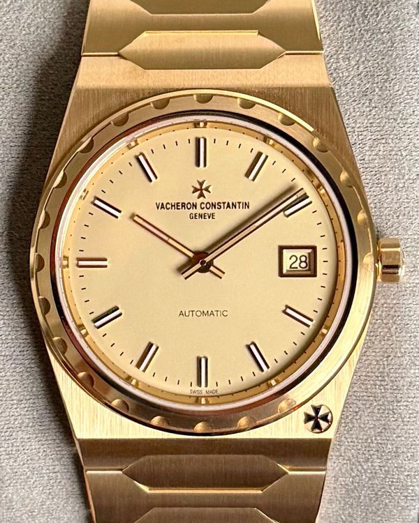 2026 Vacheron Constantin Historiques 222 37MM Champagne Dial Yellow Gold Dial (4200H/222J-B935)