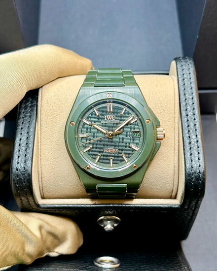2026 IWC Schaffhausen Ingenieur 42MM Green Dial Ceramic Bracelet (IW338902)