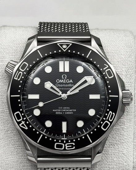 2025 Omega Seamaster Diver 300M 42mm Black Dial Steel Bracelet (210.30.42.20.01.010)