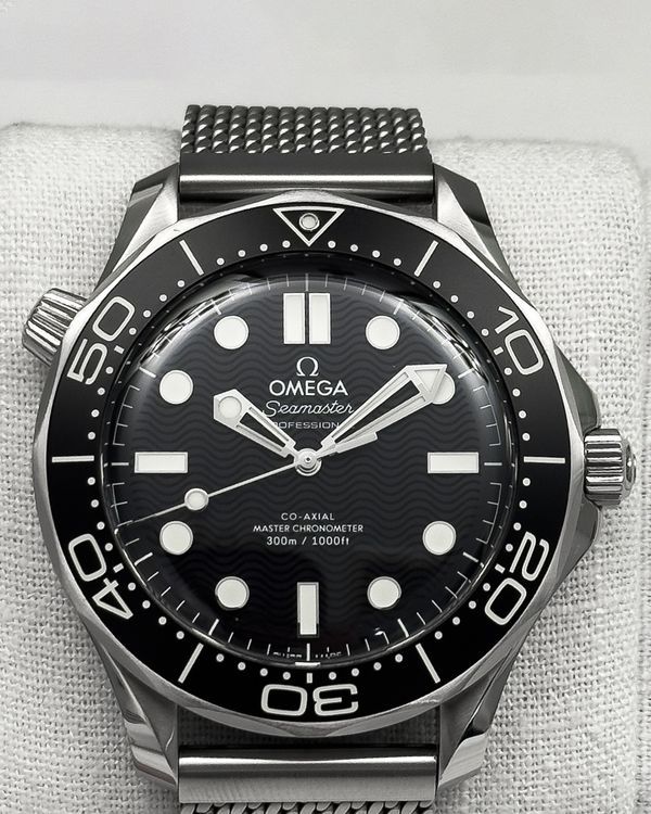 2025 Omega Seamaster Diver 300M 42mm Black Dial Steel Bracelet (210.30.42.20.01.010)