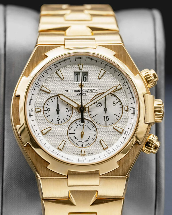 Vacheron Constantin Overseas Chronograph 42.5MM Silver Dial Yellow Gold Bracelet (49150/B01J-9215)