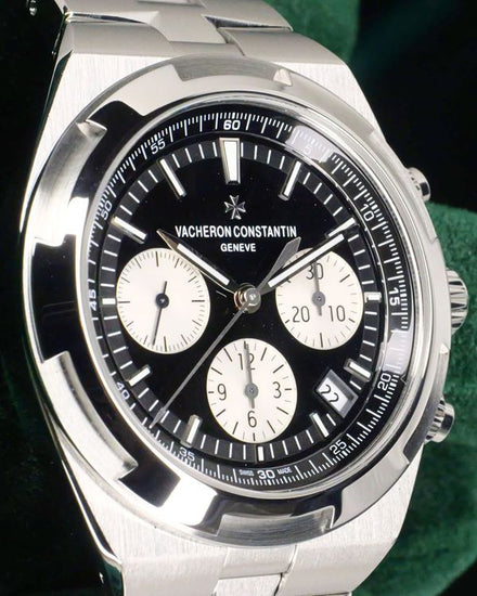 2023 Vacheron Constantin Overseas Chronograph "Panda" 42.5MM Black Dial Steel Bracelet (5500V/110A-B481)