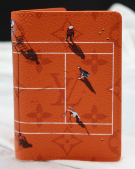 No Reserve - 2026 Louis Vuitton Accessories Monogram Heritage Passport Cover 3 x 4.4 x 0.4IN Canvas (Monogram)