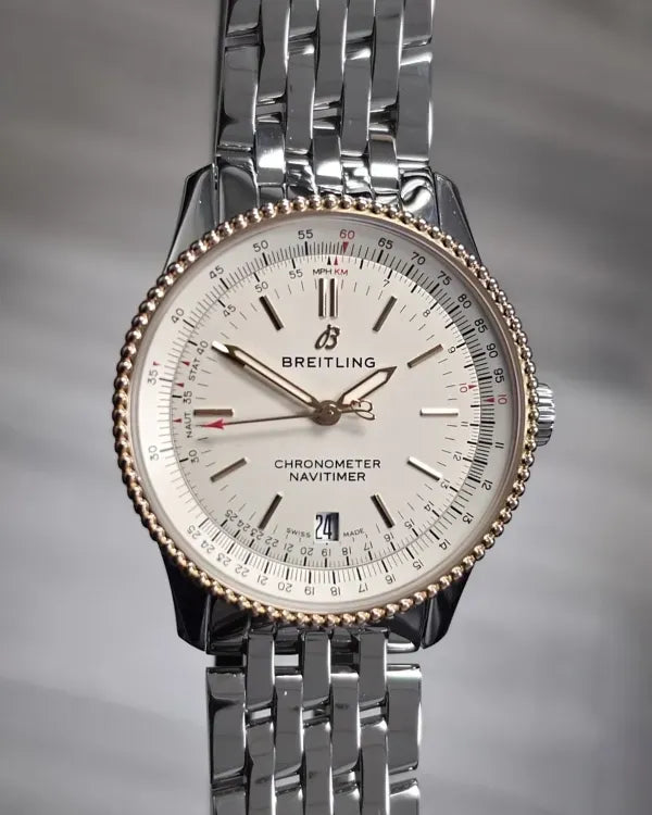 Breitling Navitimer (U17325)