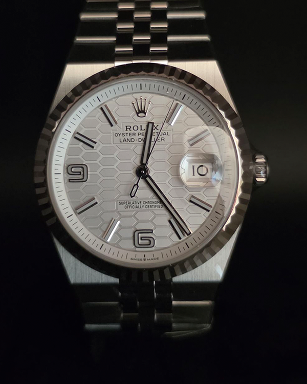 No Reserve - 2026 Rolex Land-Dweller 40MM White "Honeycomb" Dial Flat Jubilee Bracelet (127334)