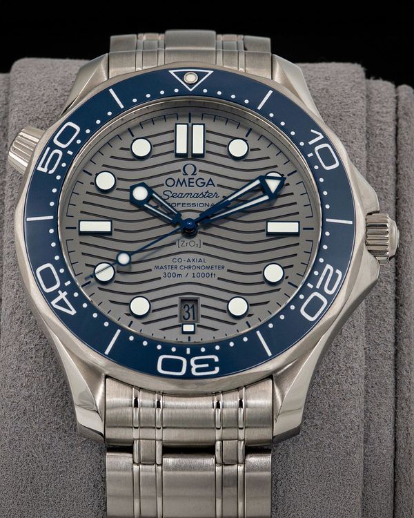 (WORKING) 2023 Omega Seamaster Diver 300M 42MM Grey Dial Steel Bracelet (210.30.42.20.06.001)