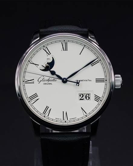 No Reserve - 2016 Glashütte Original Senator Panorama 40MM Silver Dial Aftermarket Leather Strap (100-04-32-12-04)