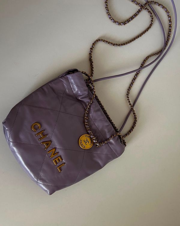No Reserve - Chanel 19