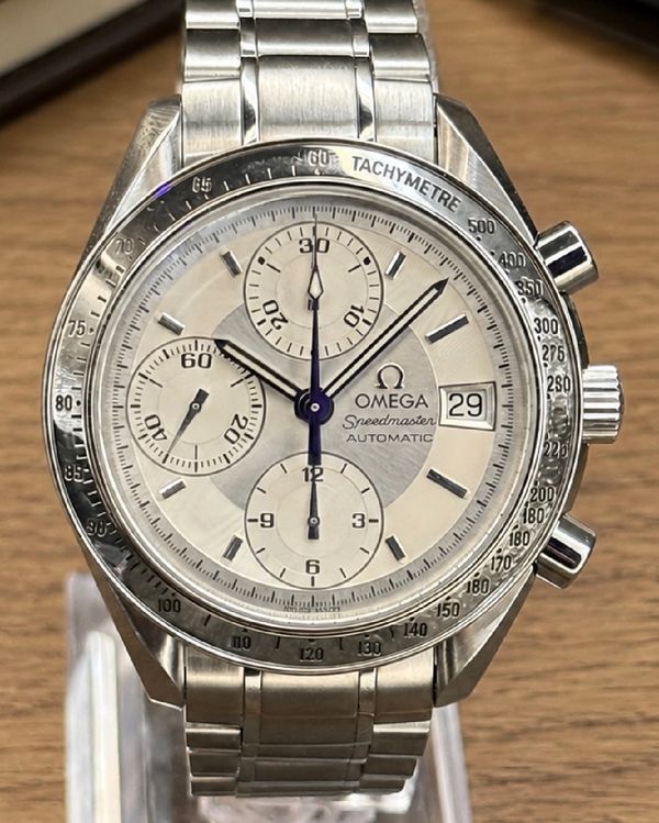 No Reserve - Omega Speedmaster Date 39MM Silver Dial Steel Bracelet (3513.30.00)