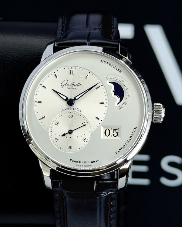 (HOLD) 2019 Glashütte Original PanoMaticLunar 40MM Silver Dial Leather Strap (1-90-02-42-32-05)