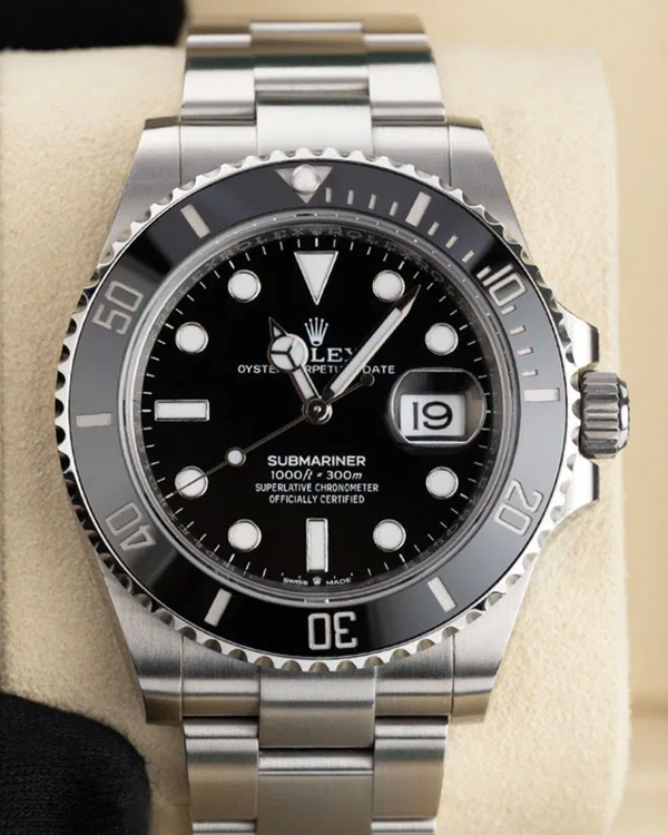 Rolex Submariner (126610LN)